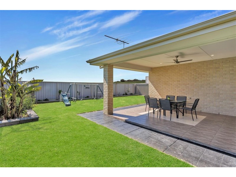 17 Beachport Road, Seaford Rise SA 5169