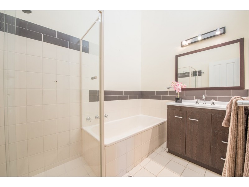 2 Seppings Court, Flagstaff Hill SA 5159