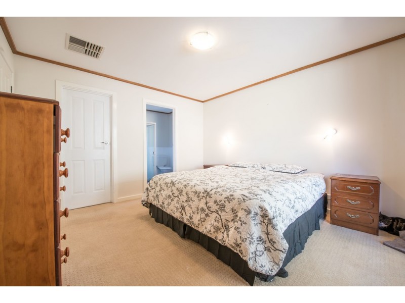 2 Seppings Court, Flagstaff Hill SA 5159