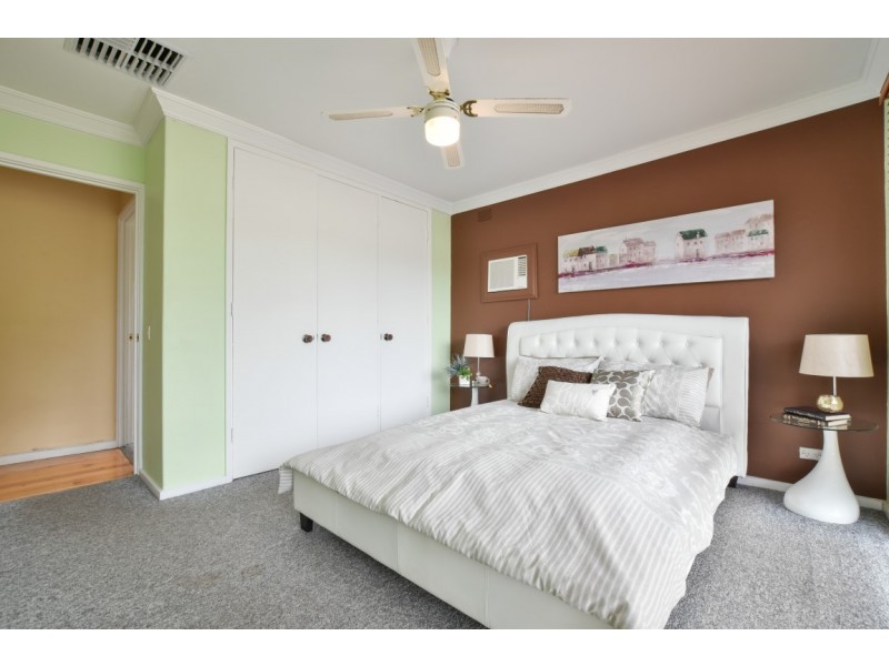 21 Ayre Street, Morphett Vale SA 5162