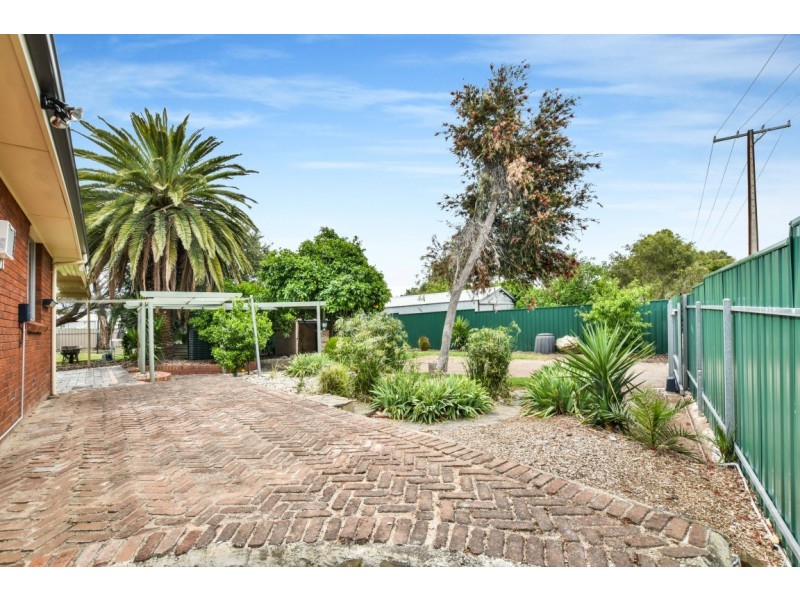 21 Ayre Street, Morphett Vale SA 5162