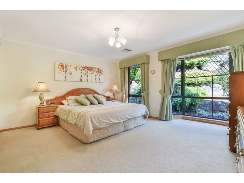 23 Sandalwood Crescent, Flagstaff Hill SA 5159