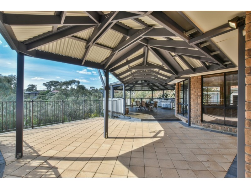 23 Sandalwood Crescent, Flagstaff Hill SA 5159