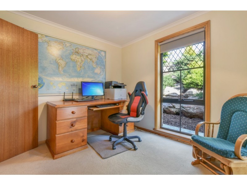 23 Sandalwood Crescent, Flagstaff Hill SA 5159