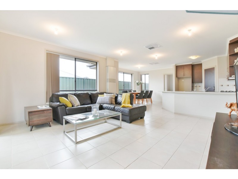 28 Jade Loop, Aldinga Beach SA 5173