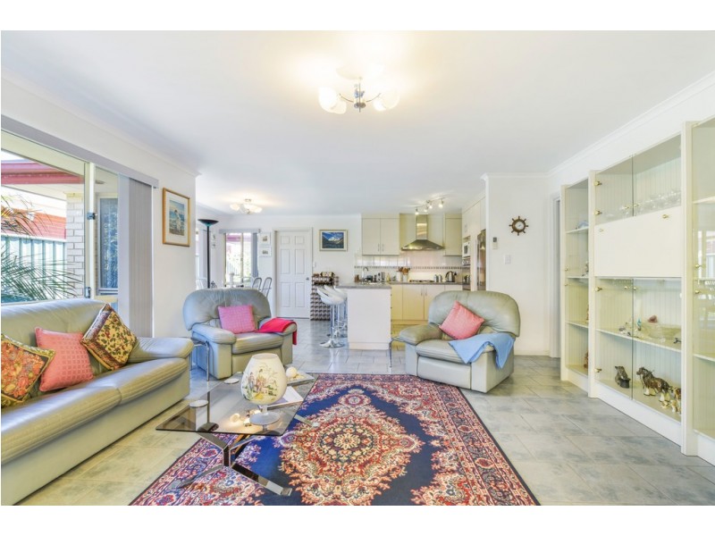 11 Jade Loop, Aldinga Beach SA 5173