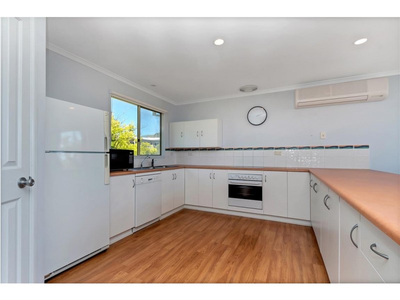 9 Lucerno Crescent, Sellicks Beach SA 5174