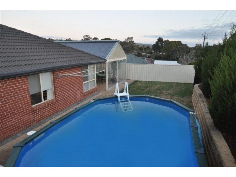 15 Merrivale Drive, Happy Valley SA 5159