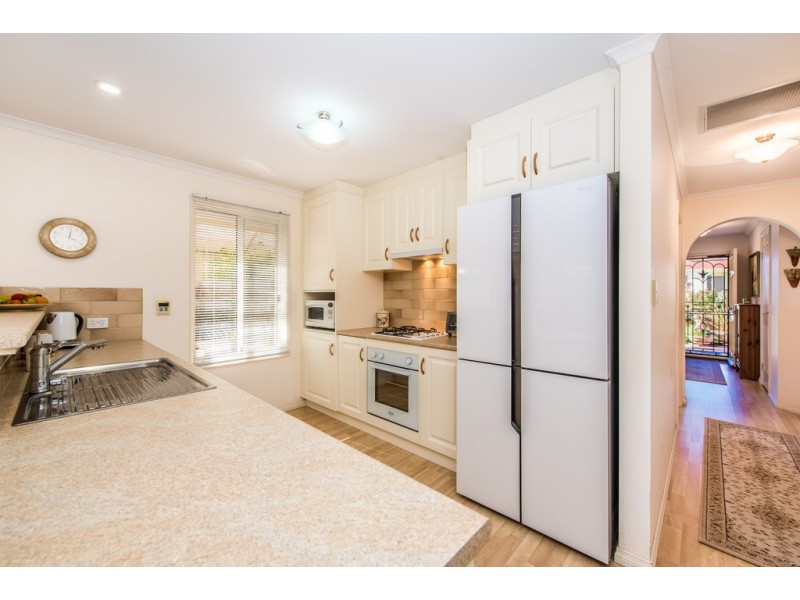 53 Chamberlain Drive, Christie Downs SA 5164