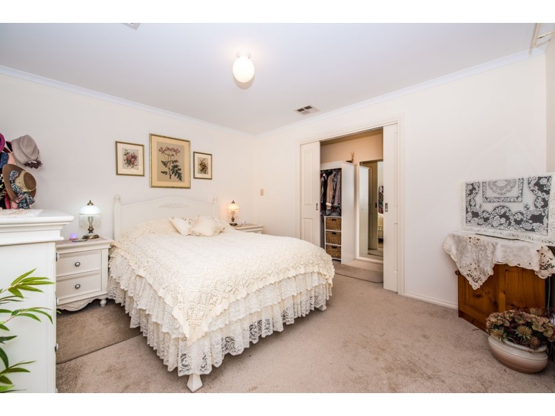 53 Chamberlain Drive, Christie Downs SA 5164