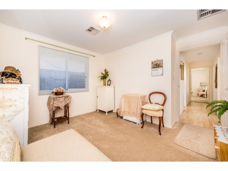53 Chamberlain Drive, Christie Downs SA 5164
