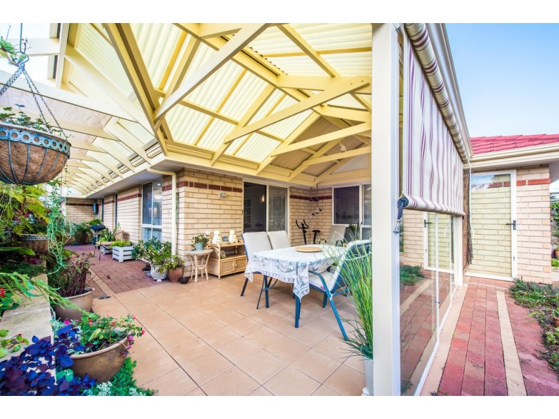 53 Chamberlain Drive, Christie Downs SA 5164