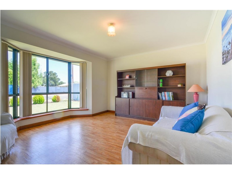 9 Standfield Road, Aldinga Beach SA 5173