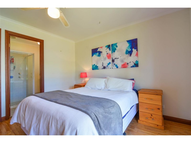 9 Standfield Road, Aldinga Beach SA 5173