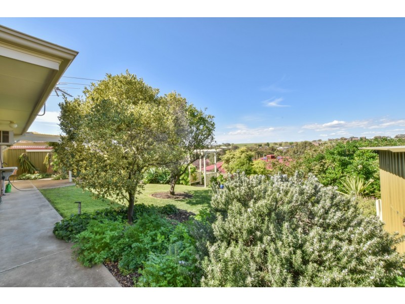 34 Quinvale Road, Hallett Cove SA 5158