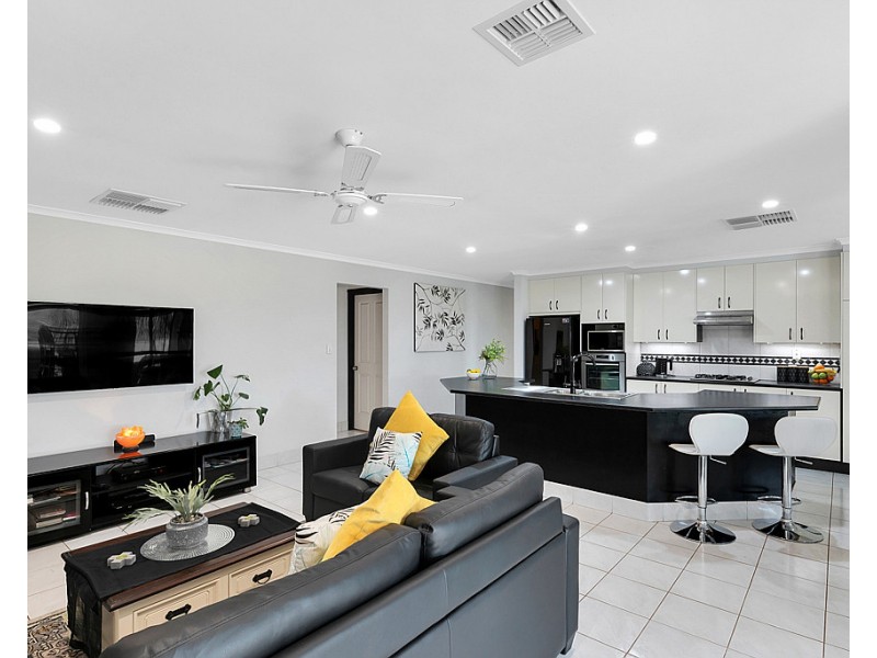 32 Parken Court, Noarlunga Downs SA 5168