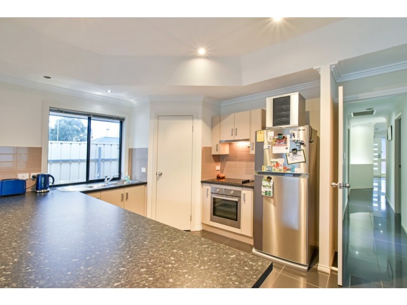 5 Kakadu Drive, Morphett Vale SA 5162