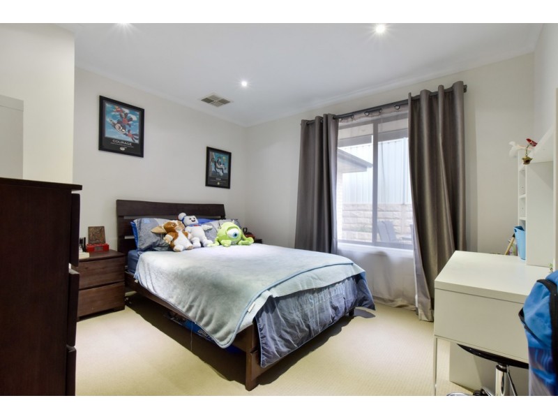 5 Kakadu Drive, Morphett Vale SA 5162