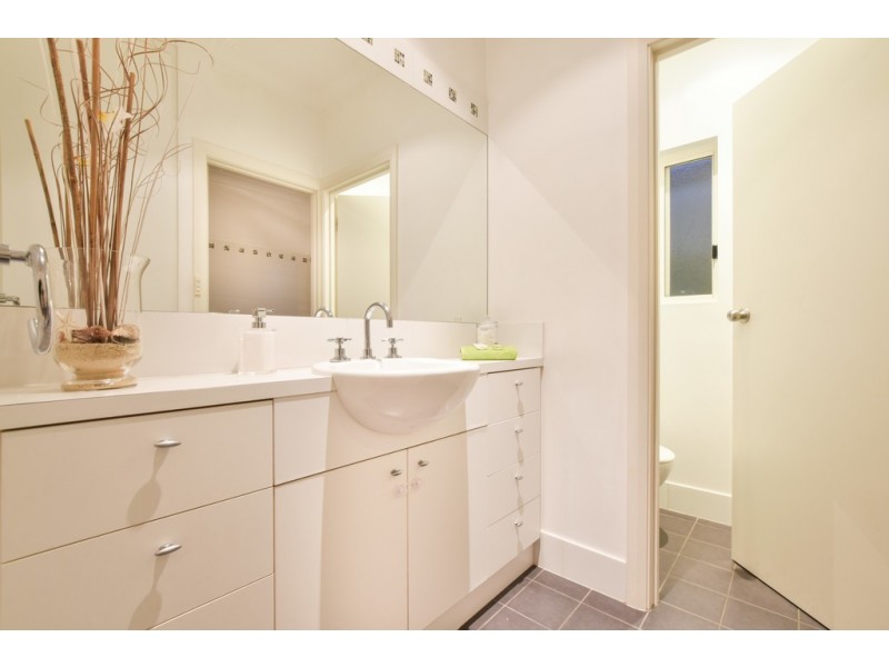 2A Fourth Avenue, Seaton SA 5023