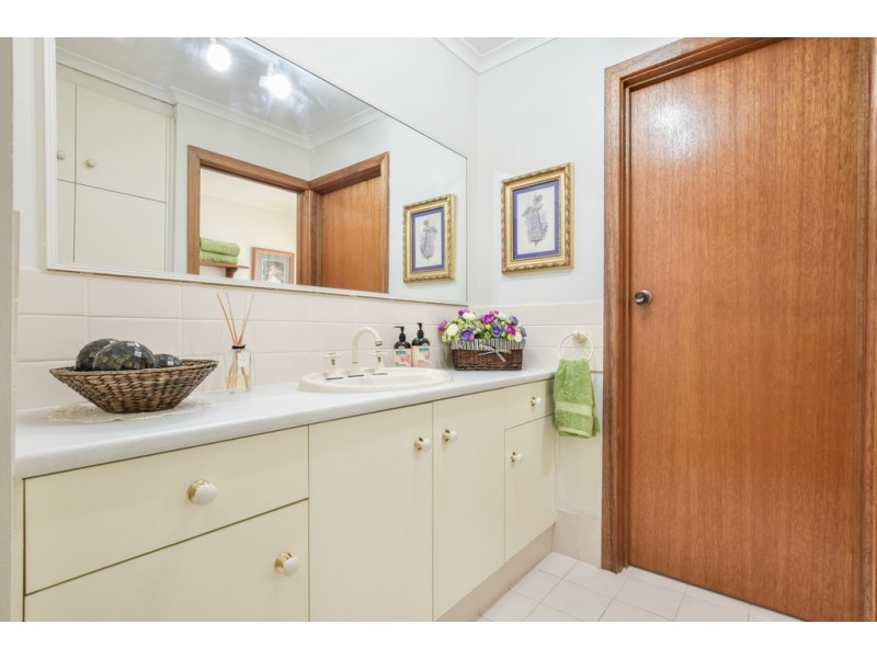 14 Pridham Court, Aberfoyle Park SA 5159