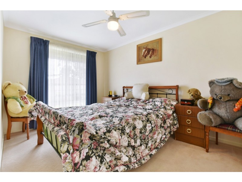 20 Talladira Way, Woodcroft SA 5162