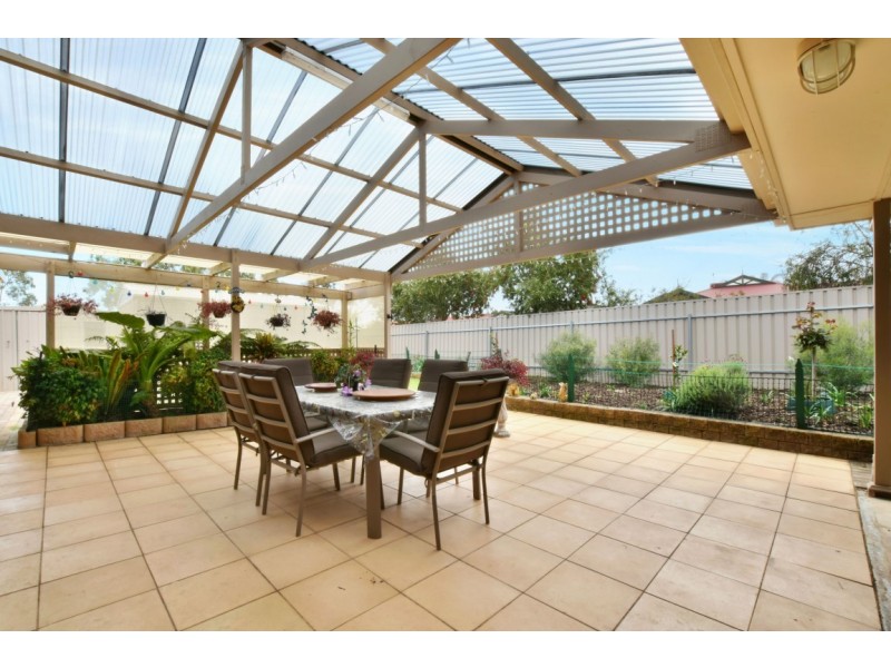 20 Talladira Way, Woodcroft SA 5162