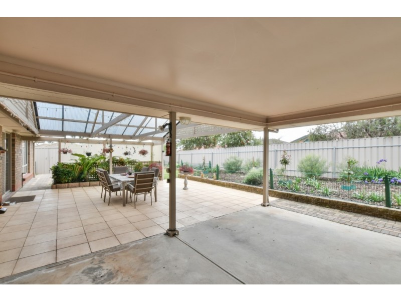 20 Talladira Way, Woodcroft SA 5162