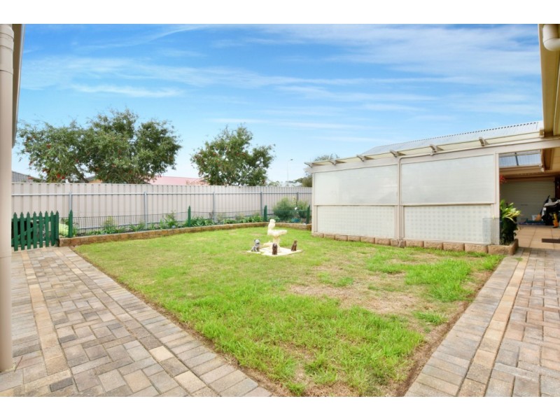 20 Talladira Way, Woodcroft SA 5162