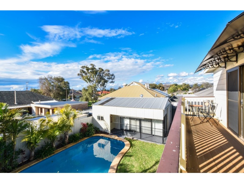 1A Parslow Road, Marion SA 5043