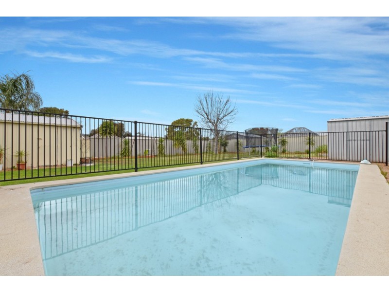 8 Vista Court, Reynella SA 5161