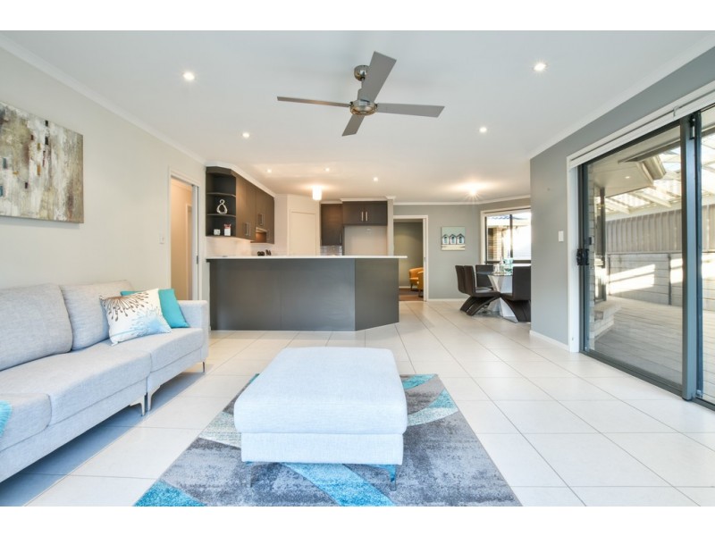 7 Manly Court, Seaford Rise SA 5169