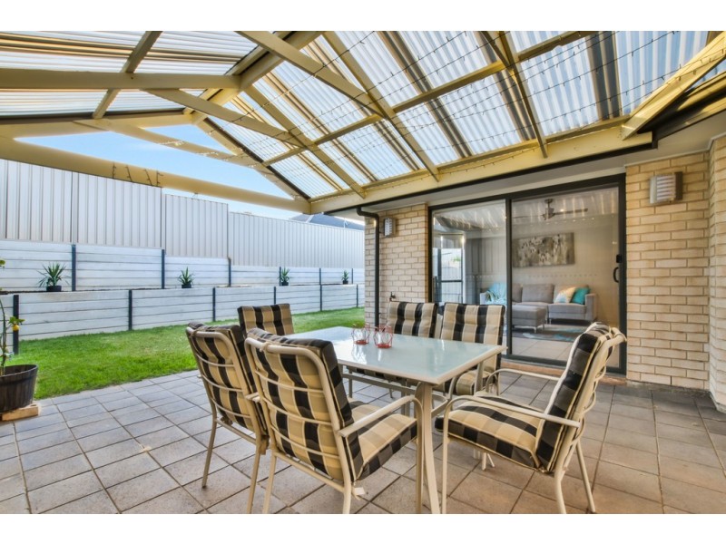 7 Manly Court, Seaford Rise SA 5169