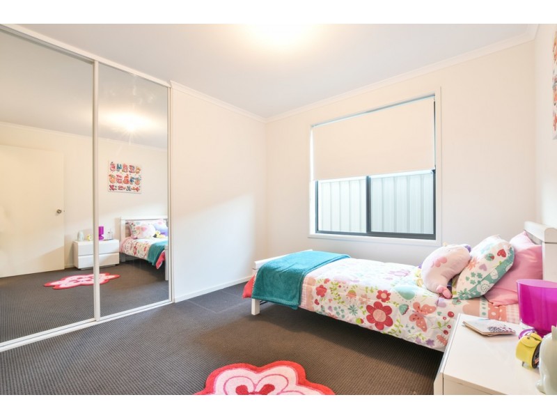 7 Manly Court, Seaford Rise SA 5169