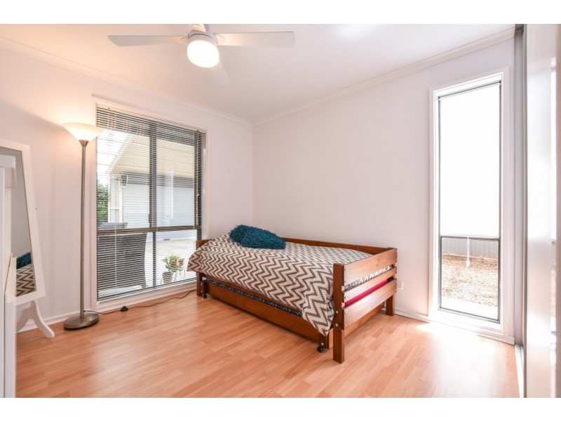 12 Adam Road, Morphett Vale SA 5162