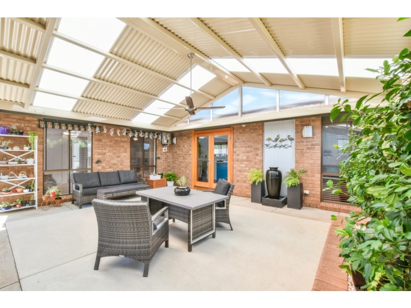 12 Adam Road, Morphett Vale SA 5162