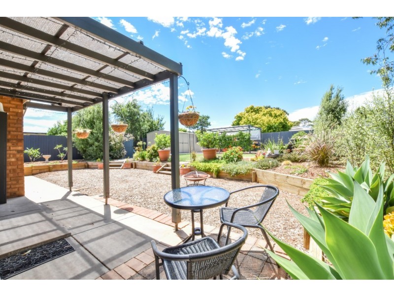 12 Adam Road, Morphett Vale SA 5162