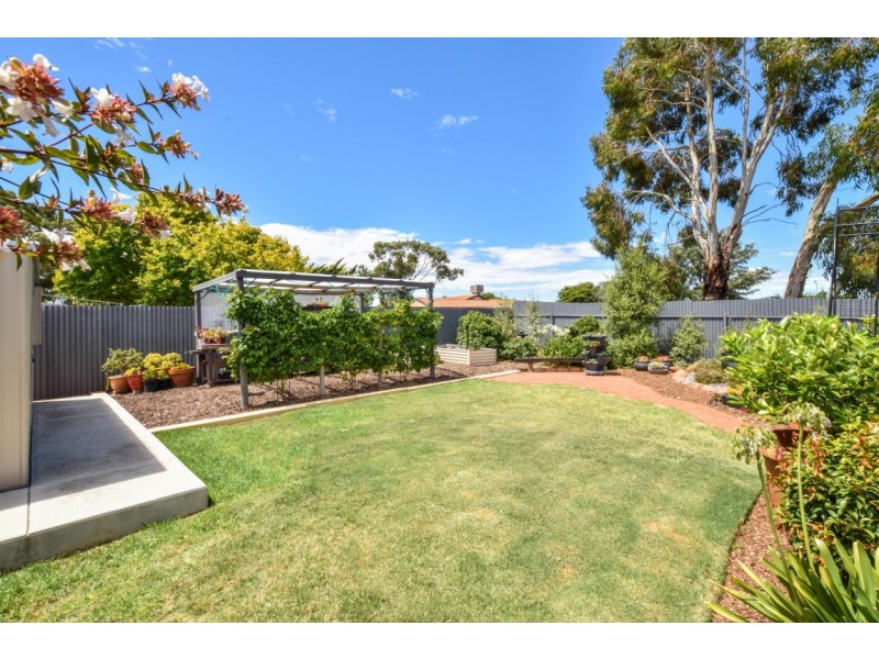 12 Adam Road, Morphett Vale SA 5162