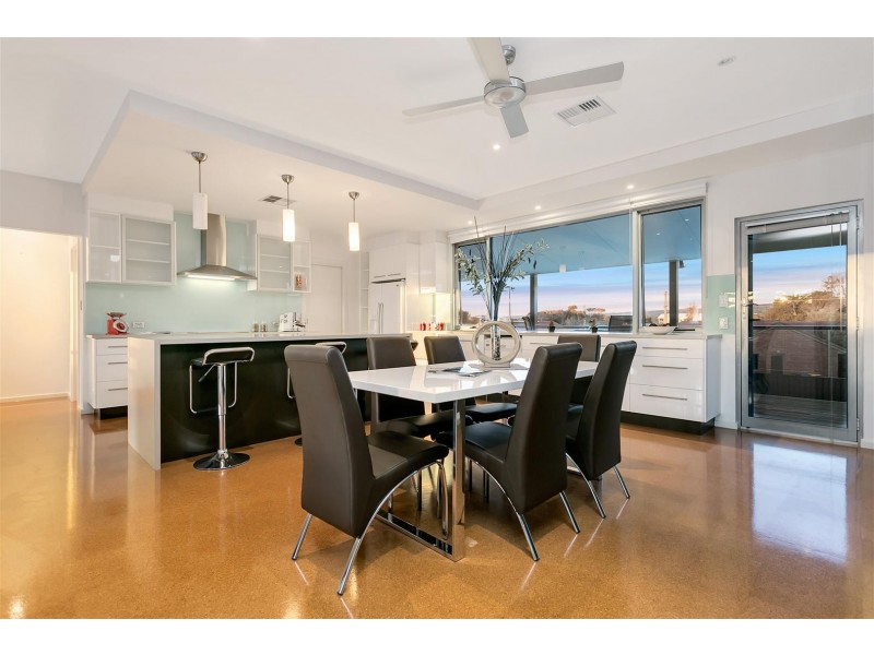 21 Coolangatta Drive, Aldinga Beach SA 5173