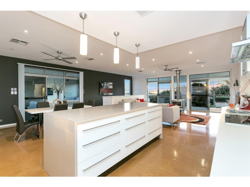 21 Coolangatta Drive, Aldinga Beach SA 5173