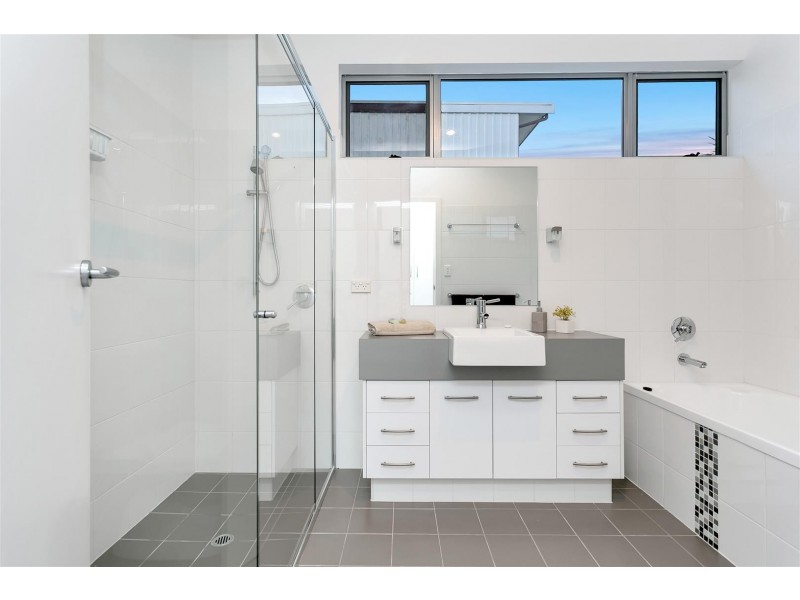 21 Coolangatta Drive, Aldinga Beach SA 5173