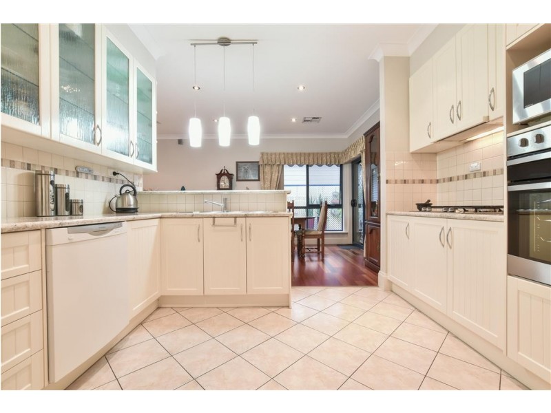 8 Lady Bay Road (Lady Bay), Normanville SA 5204