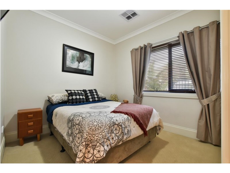 8 Lady Bay Road (Lady Bay), Normanville SA 5204