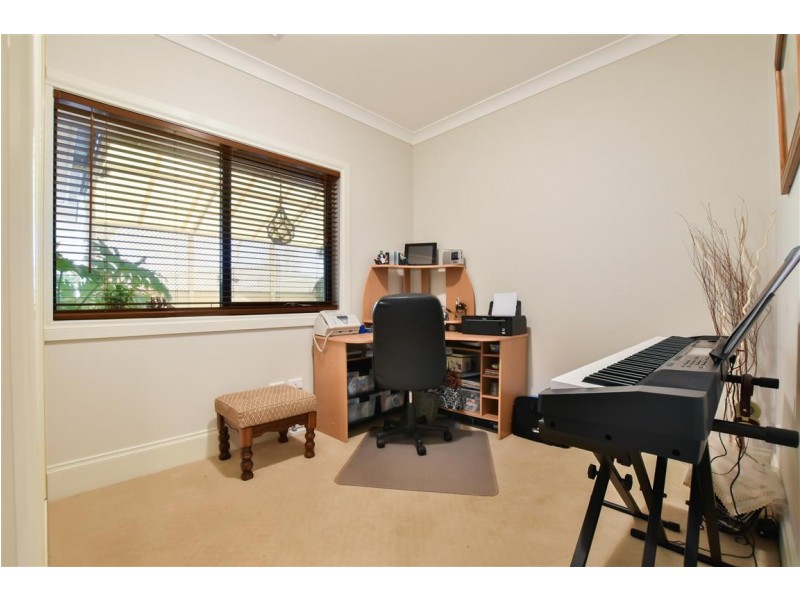 8 Lady Bay Road (Lady Bay), Normanville SA 5204