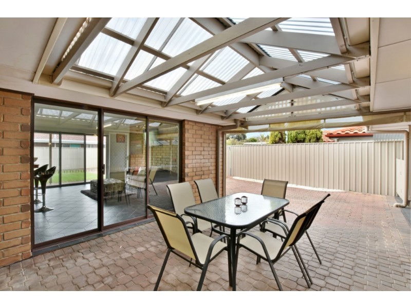 57 Cliff Avenue, Port Noarlunga South SA 5167