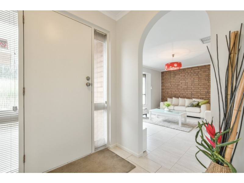 57 Cliff Avenue, Port Noarlunga South SA 5167