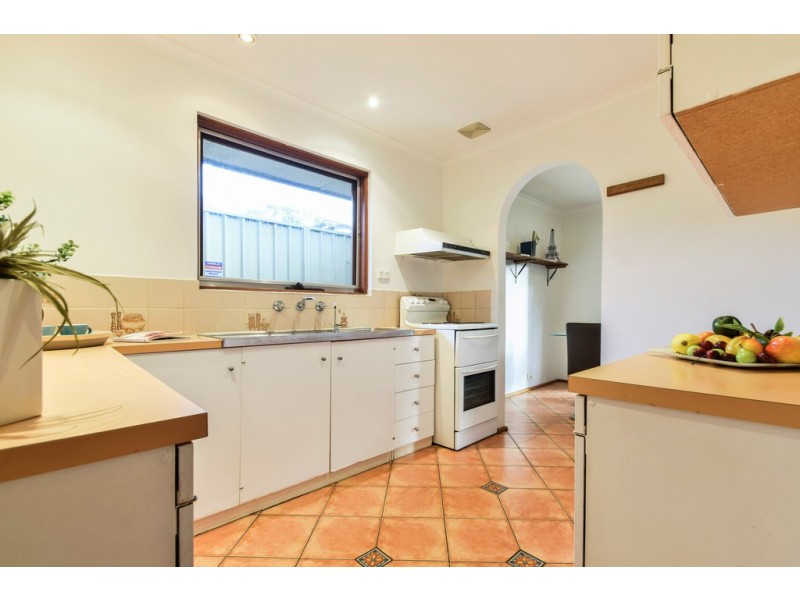 31 Balee Road, Happy Valley SA 5159