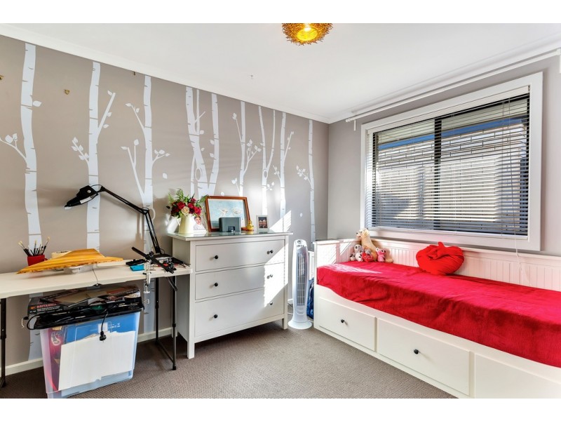 23 Sunderland Crescent, Seaford SA 5169