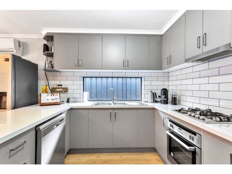 23 Sunderland Crescent, Seaford SA 5169