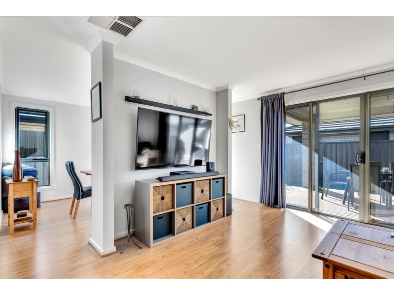 23 Sunderland Crescent, Seaford SA 5169