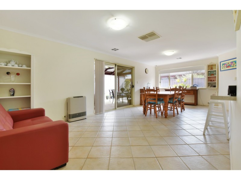 2 Epsilon Close, Woodcroft SA 5162